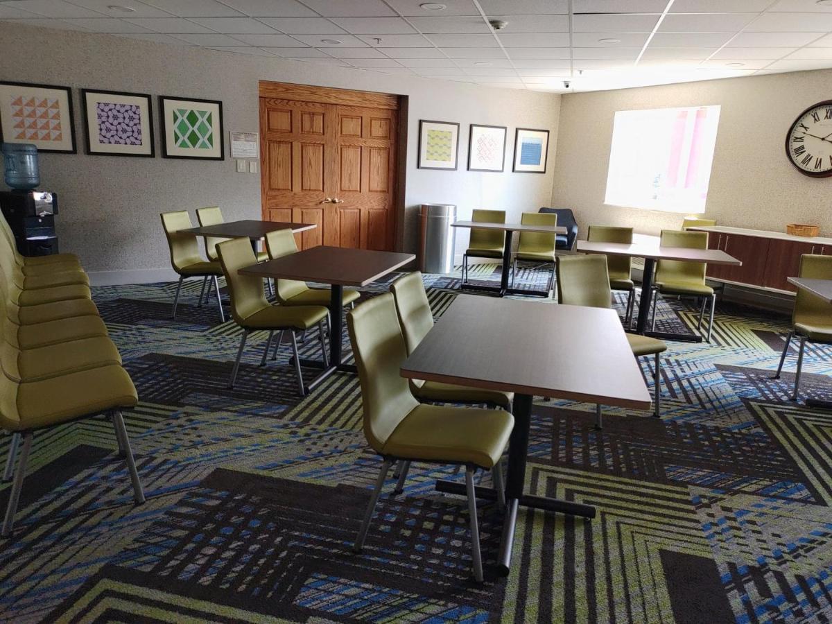 Holiday Inn Express Murrysville - Delmont, An Ihg Hotel Bagian luar foto