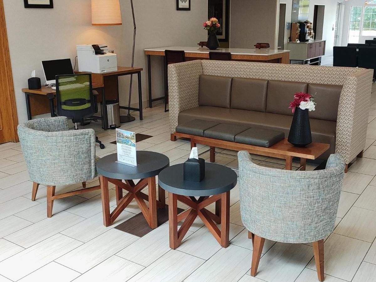 Holiday Inn Express Murrysville - Delmont, An Ihg Hotel Bagian luar foto